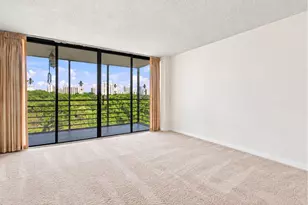 20400 W Country Club Dr, Aventura, FL 33180 - Photo 5