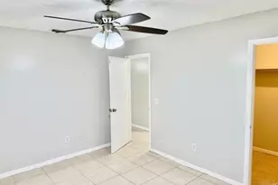 419 N Broadway, Lantana, FL 33462 - Photo 21
