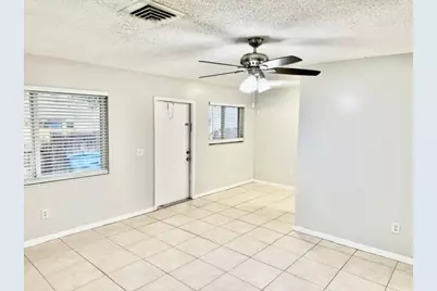 419 N Broadway #3, Lantana, FL 33462 - Photo 3