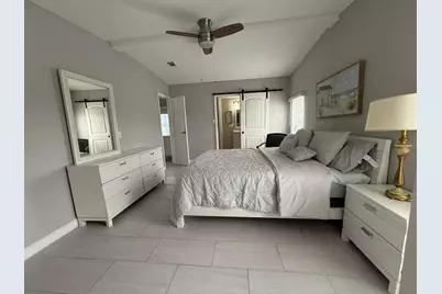 6085 Seashore Drive, Atlantis, FL 33462 - Photo 9