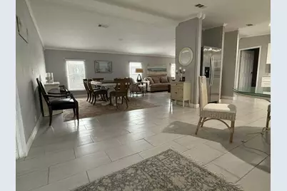 6085 Seashore Drive, Atlantis, FL 33462 - Photo 5