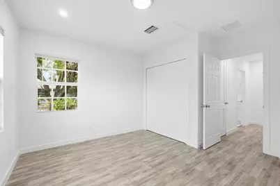 5203 N Flagler Drive, West Palm Beach, FL 33407 - Photo 3