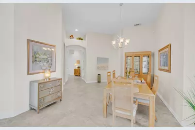 700 SW Lake Charles Circle, Port Saint Lucie, FL 34986 - Photo 7