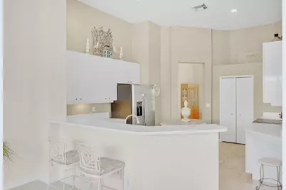 700 SW Lake Charles Circle, Port Saint Lucie, FL 34986 - Photo 23