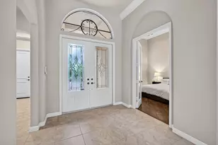 142 Viera Dr, Palm Beach Gardens, FL 33418 - Photo 13