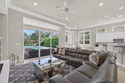 142 Viera Drive, Palm Beach Gardens, FL 33418 - Photo 37