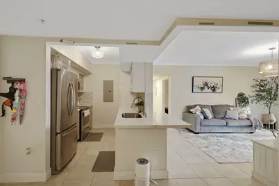 231 SW 116th Avenue #19208, Pembroke Pines, FL 33025 - Photo 3