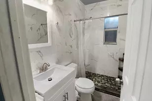 207 SW 4th St, Deerfield Beach, FL 33441 - Photo 11