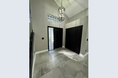 10366 Buena Ventura Drive, Boca Raton, FL 33498 - Photo 9