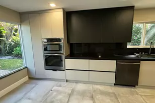 10366 Buena Ventura Dr, Boca Raton, FL 33498 - Photo 25