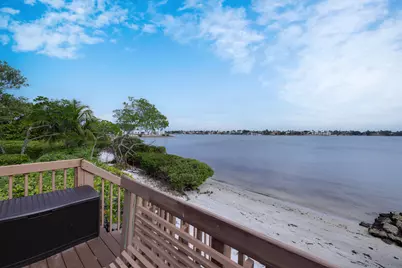 88 N Lakeshore Drive, Hypoluxo, FL 33462 - Photo 53