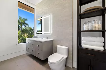 2423 Castilla Isle, Fort Lauderdale, FL 33301 - Photo 45