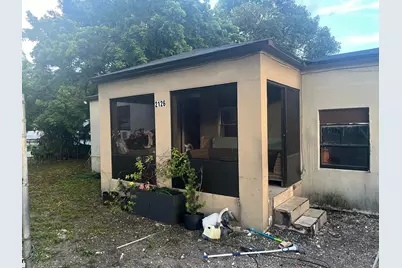 2126 NW 92nd Street, Miami, FL 33147 - Photo 3