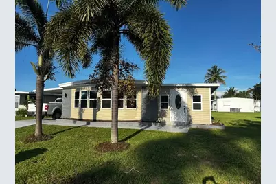 8572 Crown Drive, Boynton Beach, FL 33436 - Photo 3