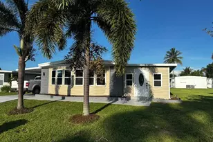 8572 Crown Dr, Boynton Beach, FL 33436 - Photo 3