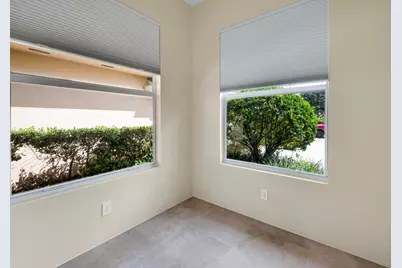176 NW Bentley Circle, Port Saint Lucie, FL 34986 - Photo 13