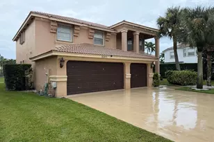 2243 Ridgewood Cir, Royal Palm Beach, FL 33411 - Photo 5