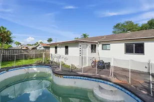 761 NW 65th Ave, Margate, FL 33063 - Photo 9