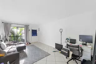 11392 Royal Palm Blvd, Coral Springs, FL 33065 - Photo 3