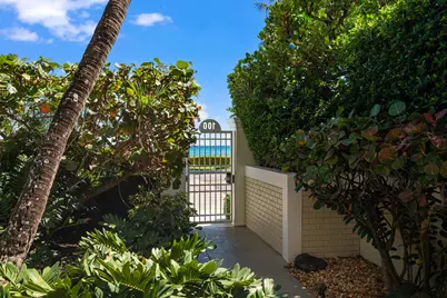 100 Royal Palm Way #D2, Palm Beach, FL 33480 - Photo 29