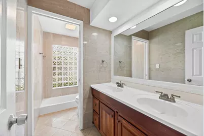 4790 NW 85th Avenue, Lauderhill, FL 33351 - Photo 29