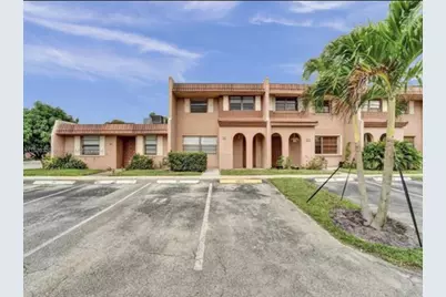 31 Seville Circle #2-49, Davie, FL 33324 - Photo 1