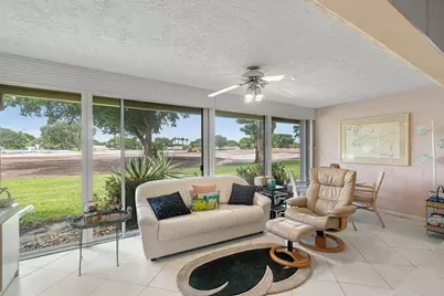 13 Westgate Lane #13B, Boynton Beach, FL 33436 - Photo 11
