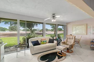 13 Westgate Ln, Boynton Beach, FL 33436 - Photo 11