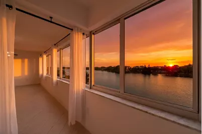 877 NE 195th Street #422, Miami, FL 33179 - Photo 1