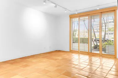 139 Sunrise Avenue #107, Palm Beach, FL 33480 - Photo 13