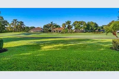 107 Golfview Court, Palm Beach Gardens, FL 33418 - Photo 9