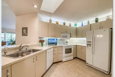 6275 SE Charleston Place #B203, Hobe Sound, FL 33455 - Photo 7
