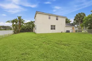 223 Berenger Walk, Royal Palm Beach, FL 33414 - Photo 31