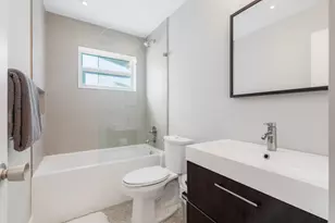 3960 NE 16th Ave, Oakland Park, FL 33334 - Photo 37
