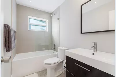 3960 NE 16th Avenue, Oakland Park, FL 33334 - Photo 37