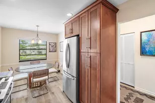 37 Stratford Ln W, Boynton Beach, FL 33436 - Photo 15