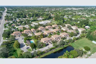 4704 Villas Santorini Drive, Lake Worth, FL 33461 - Photo 37