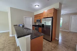 4704 Villas Santorini Dr, Lake Worth, FL 33461 - Photo 9