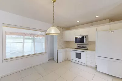 7307 NW 62nd Street, Tamarac, FL 33321 - Photo 27