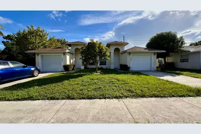 1290 Riverside Circle, Wellington, FL 33414 - Photo 31