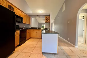 1290 Riverside Cir, Wellington, FL 33414 - Photo 5