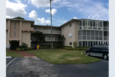 2562 Garden Drive N #204, Lake Worth, FL 33461 - Photo 1