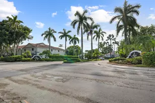 3636 San Simeon Cir, Weston, FL 33331 - Photo 5