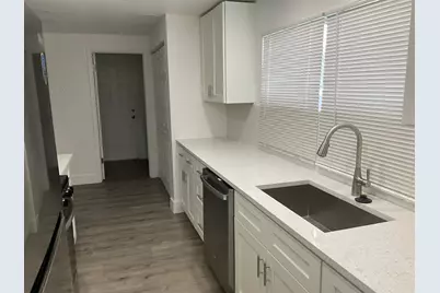5662 Parke Avenue, West Palm Beach, FL 33407 - Photo 9