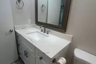 93 Normandy B, Delray Beach, FL 33484 - Photo 13