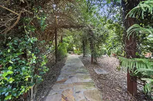 2362 NW Bay Colony Ct, Stuart, FL 34994 - Photo 27