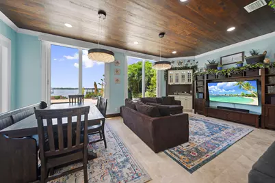 2362 NW Bay Colony Court, Stuart, FL 34994 - Photo 9