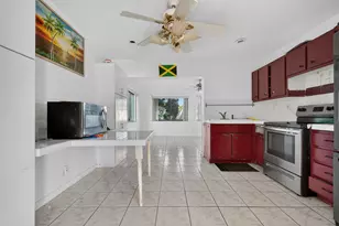 6102 NW 69th Ave, Tamarac, FL 33321 - Photo 21
