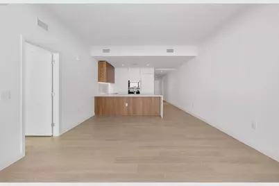 1400 Biscayne Boulevard #4003, Miami, FL 33132 - Photo 15