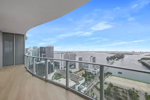 1400 Biscayne Blvd, Miami, FL 33132 - Photo 25